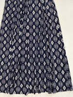 Load image into Gallery viewer, Skirt-Waist  - 24 to 30
