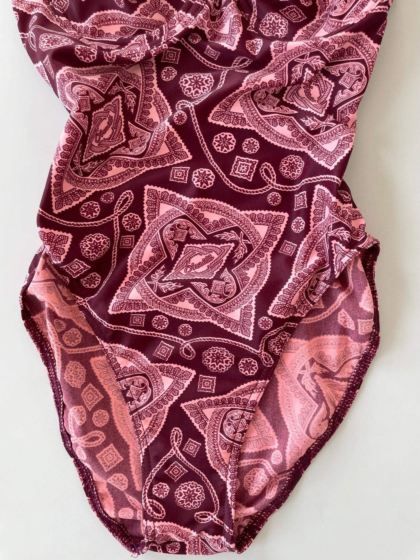 Monokini-Bust 30 to 32