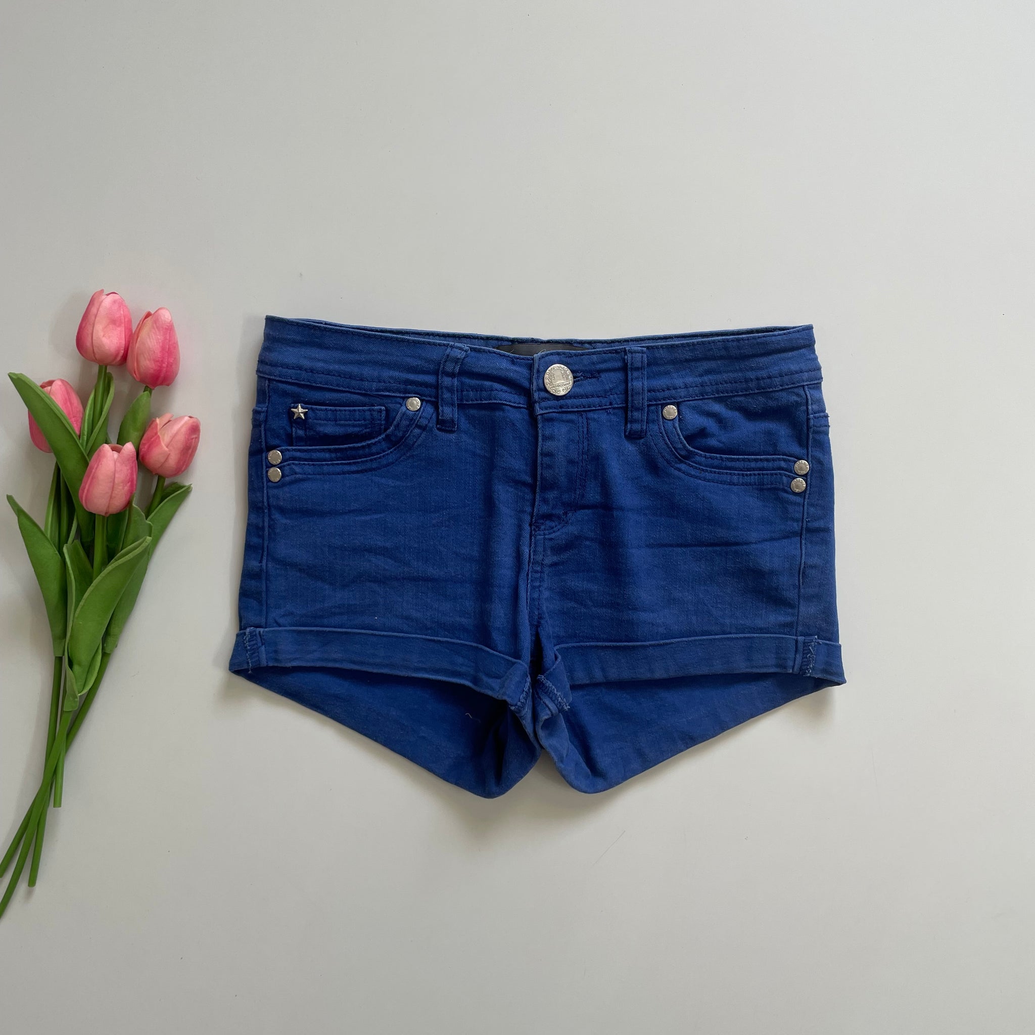 DEEP BLUE DENIM SHORTS - WAIST 28