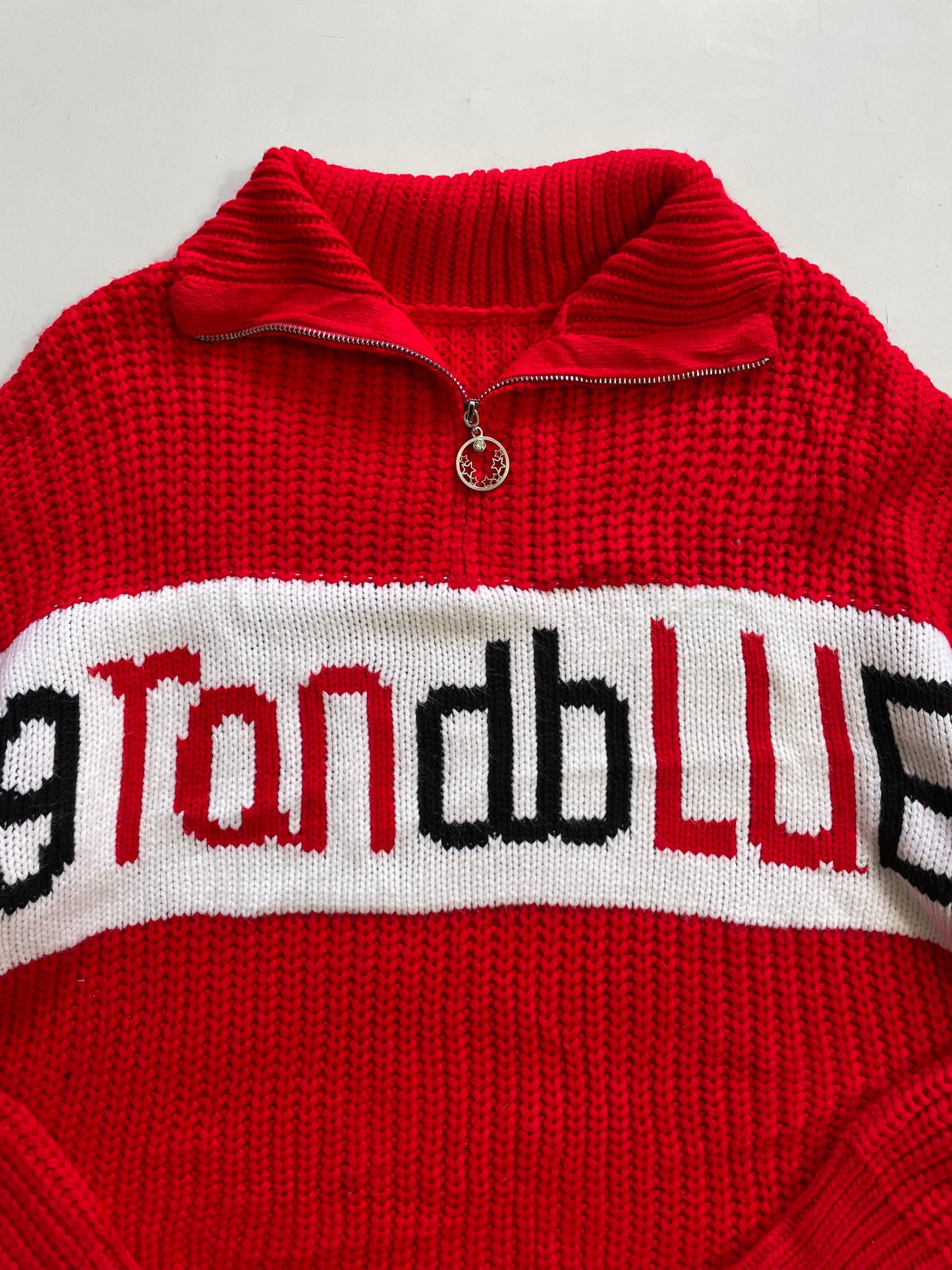 Red Half Zip Up Soft Sweater - Bust 42 to 46