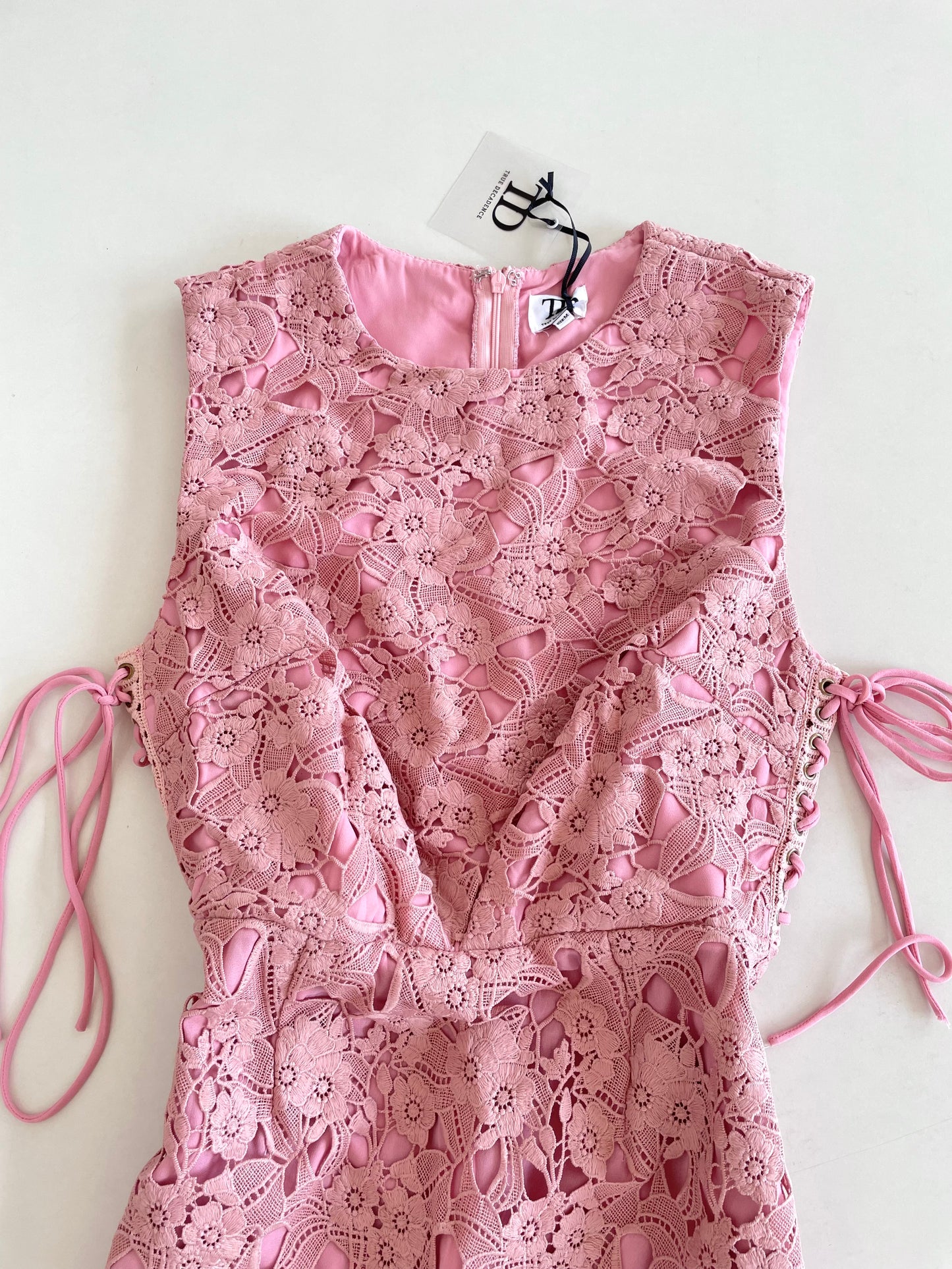 Lacework Tagged Dress-Bust 34 to 36