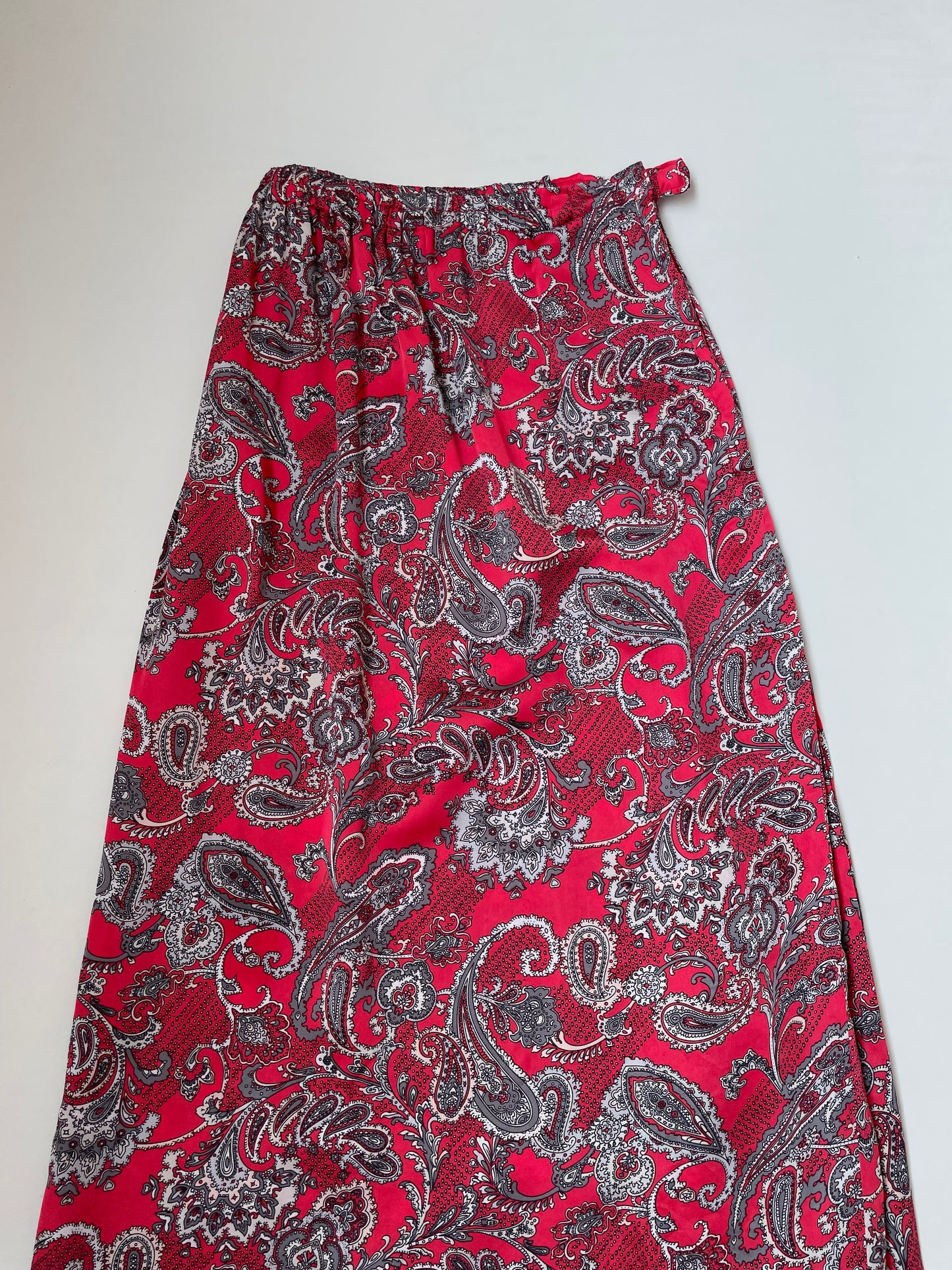 Vintage Long Skirt-Waist 28 to 30