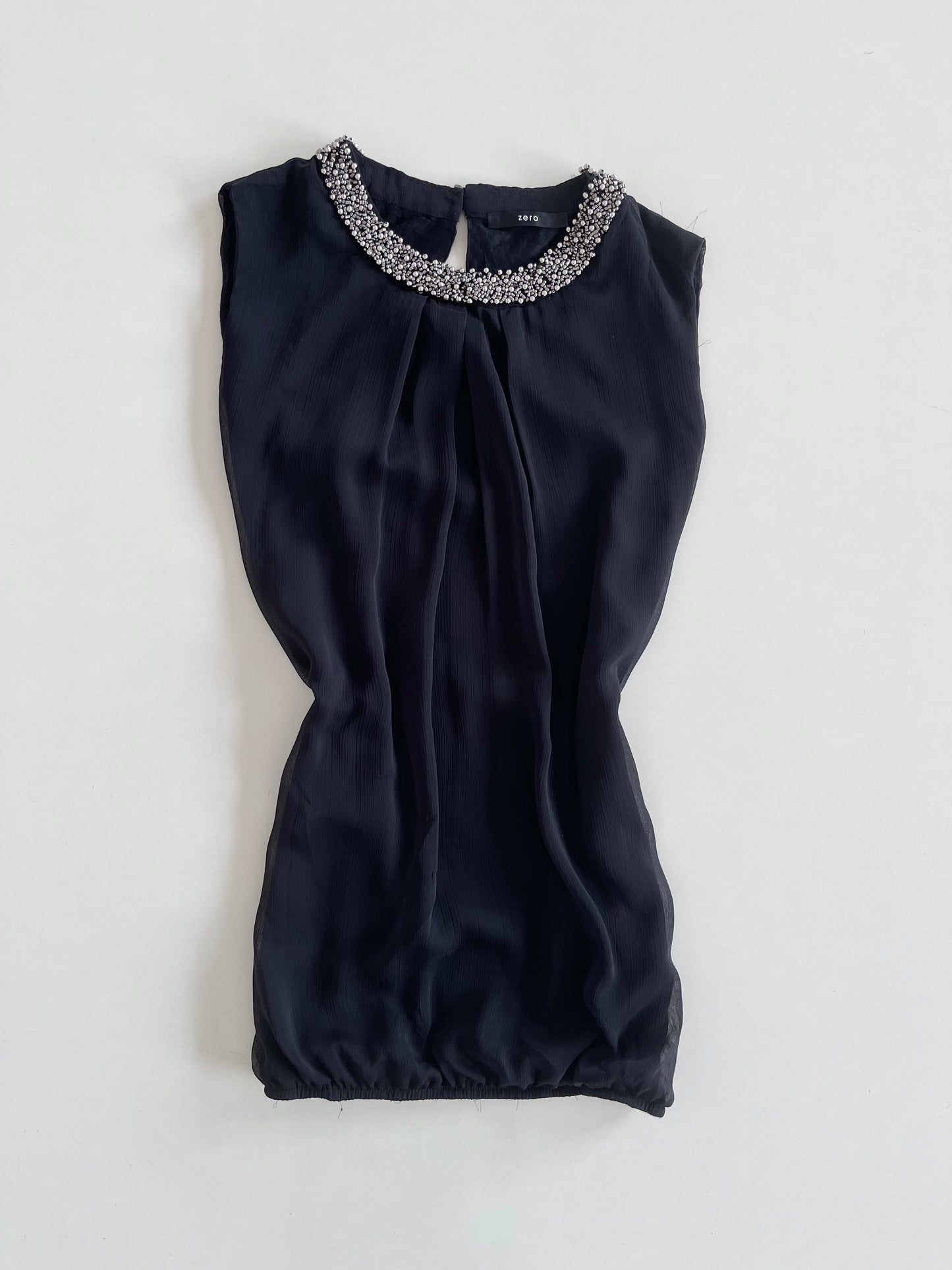 Zero Embroidered Top-Bust 38