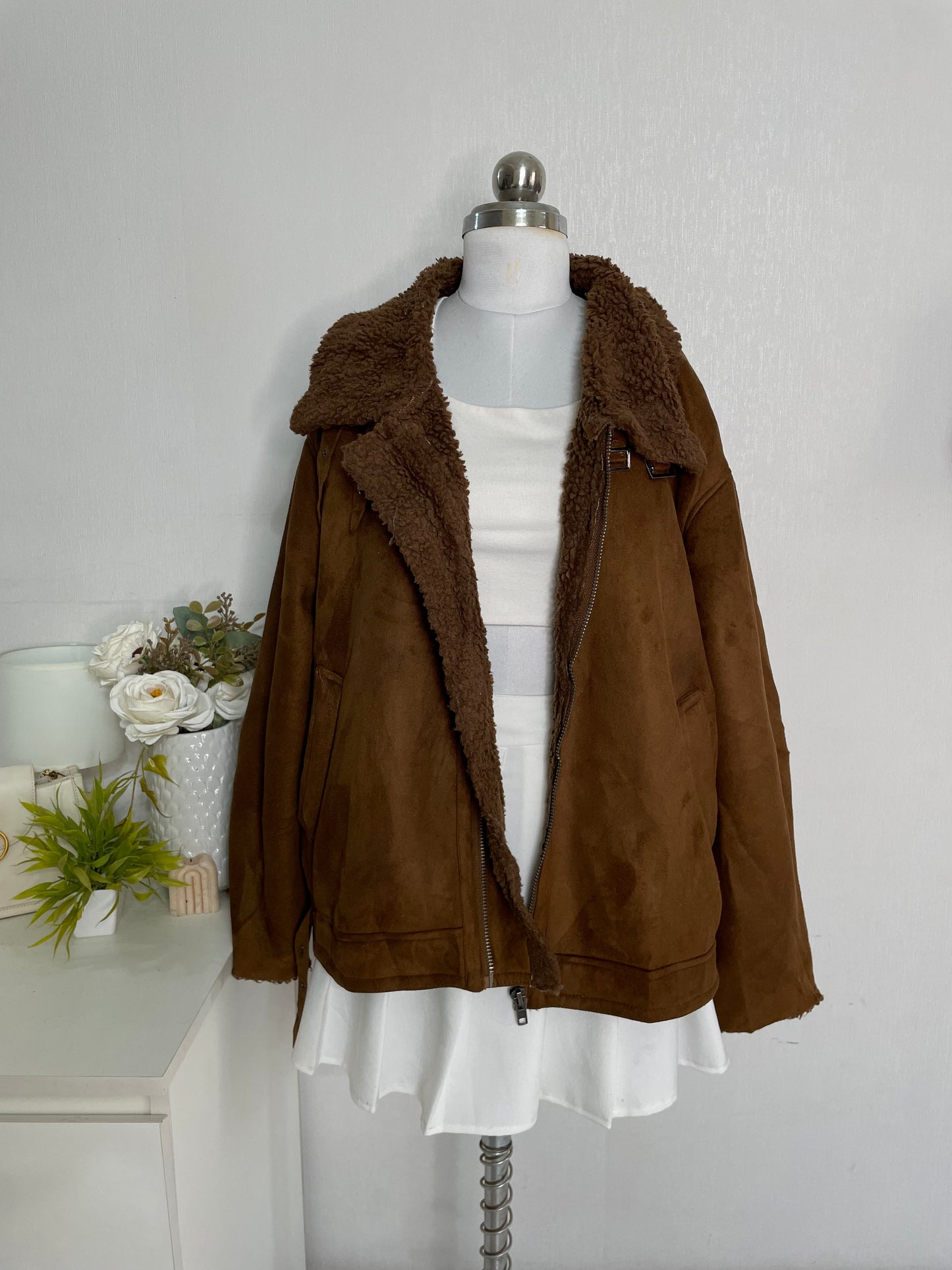 CHOCOLATE BROWN SUEDE JACKET - BUST 48