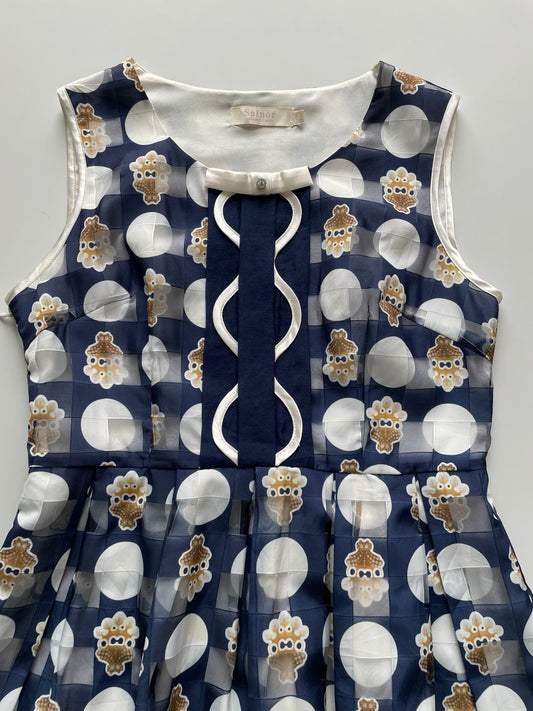 Dress-Bust 34