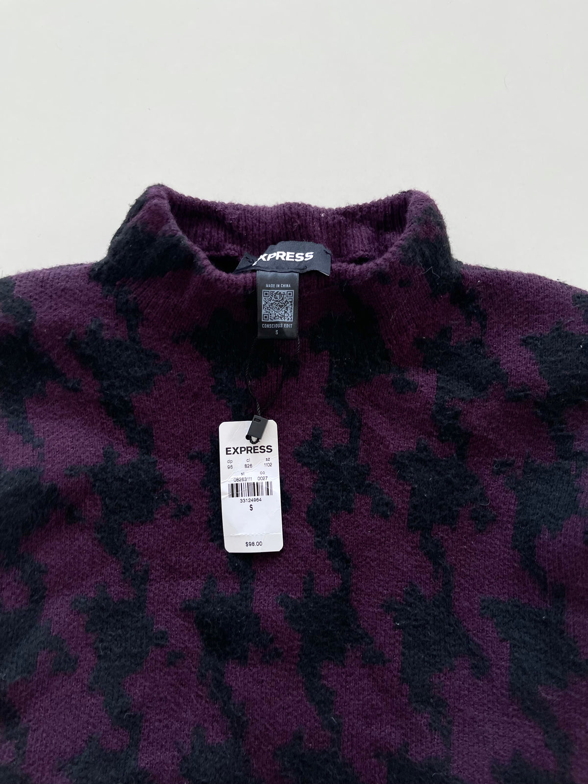 Express New Tagged Chunky Pinterest Sweater-Bust 34