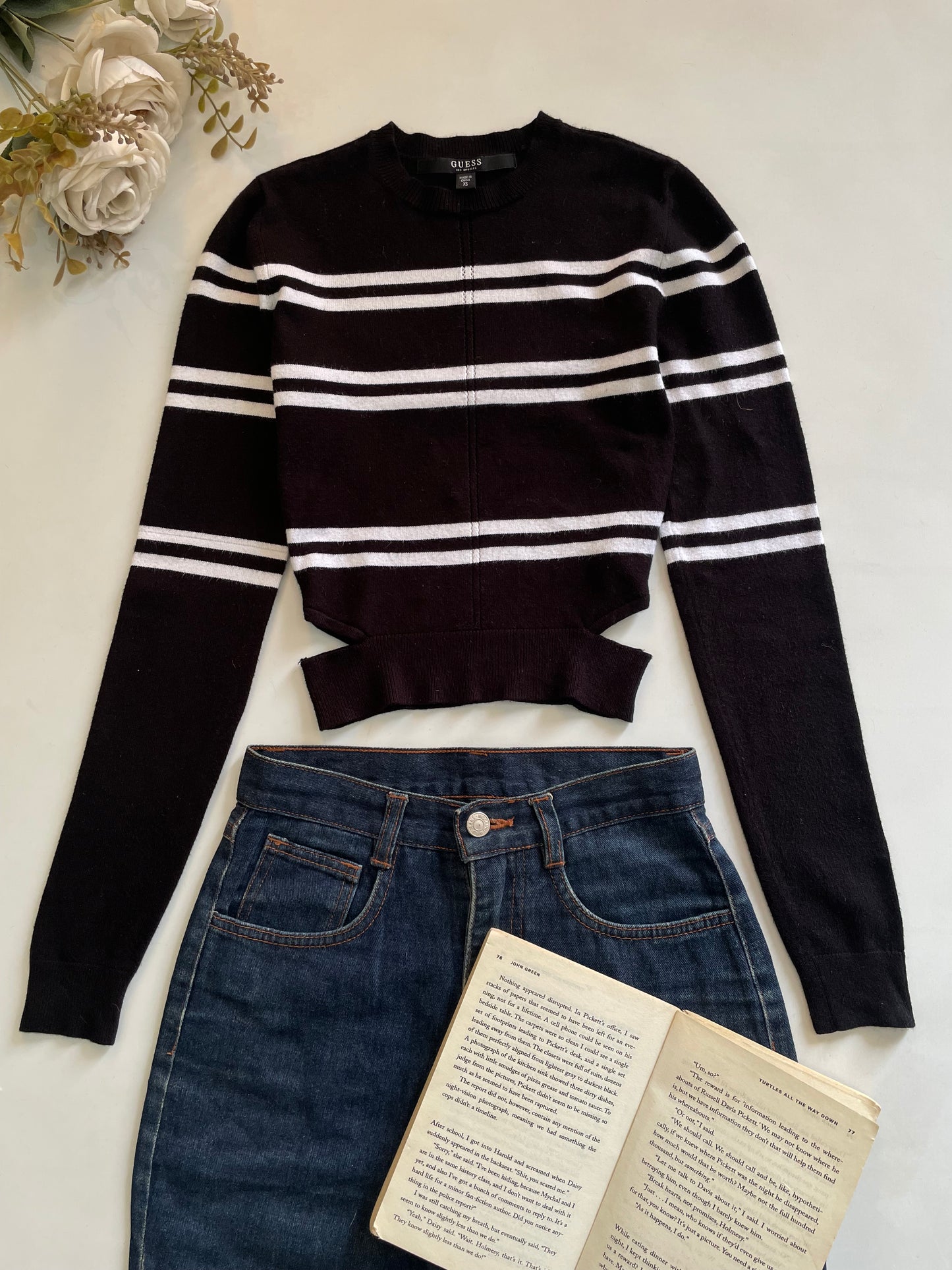 Guess Cozy Winter Top-Bust 30 to 32
