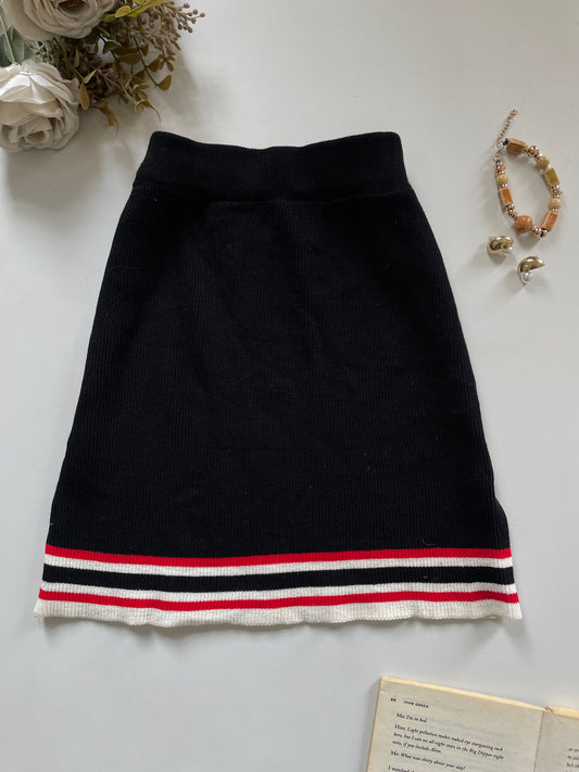 Warm Tweed Skirt-Waist 28 to 32