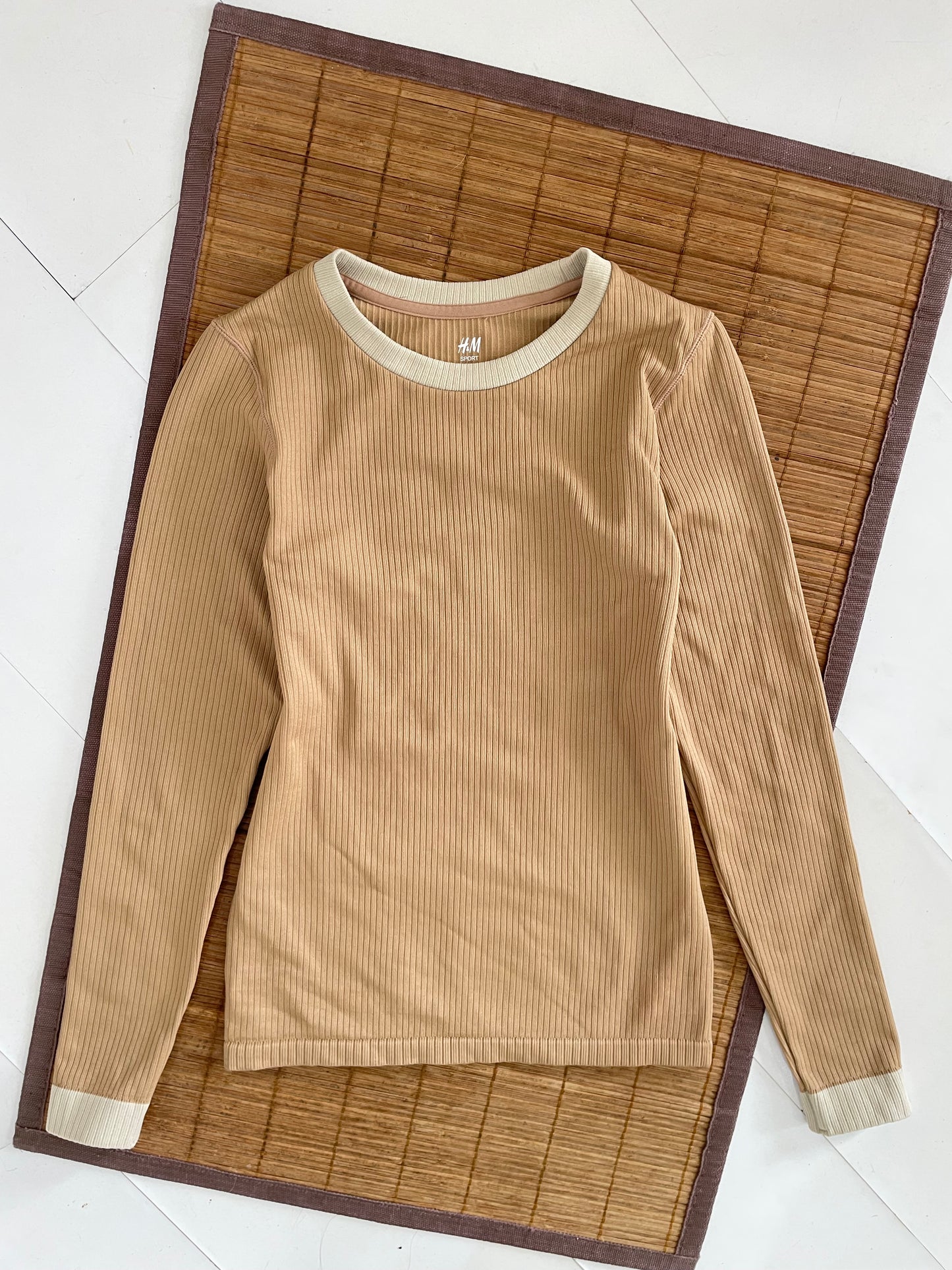 H&M Cozy Winter Top-Bust 28 to 32