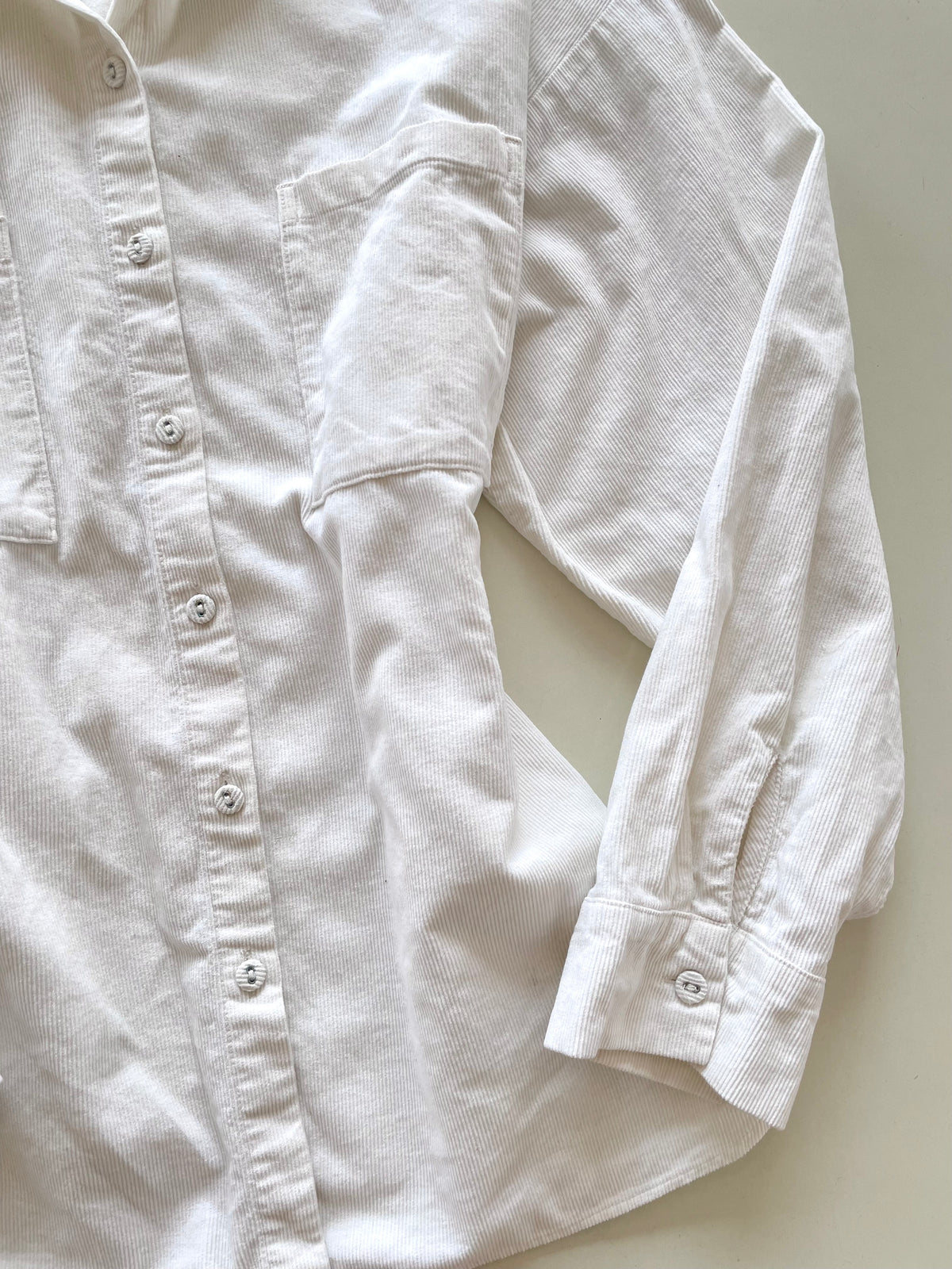 H&M Corduroy Vintage Shirt-Bust 52