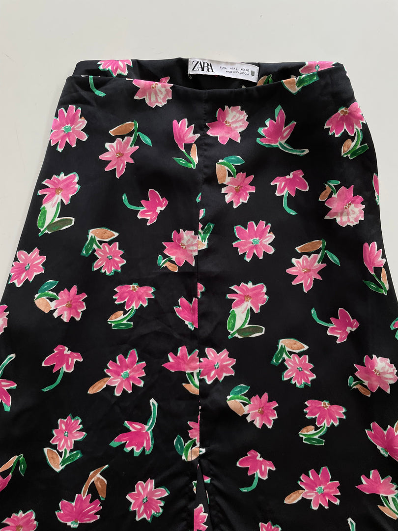 ZARA SATIN FLORAL SKIRT - WAIST 30