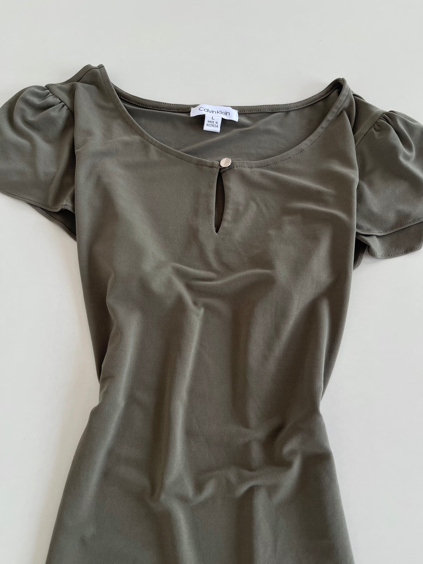 Calvin Klein Top-Bust 40 to 42
