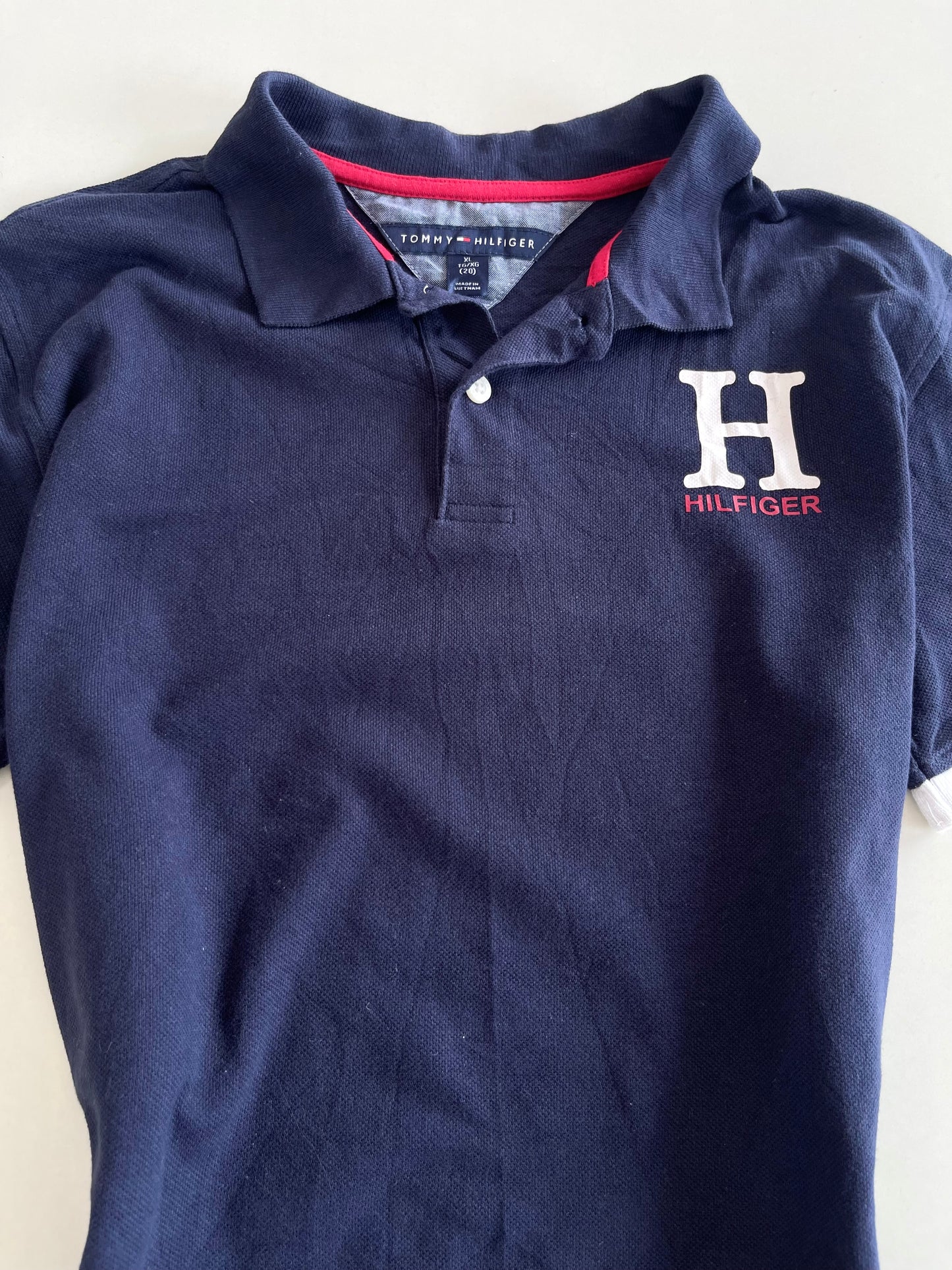Tommy Hilfiger 100% Cotton Vintage T-Shirt-Bust 36