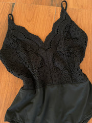 Vera & Lucy Bodysuit-Bust 34