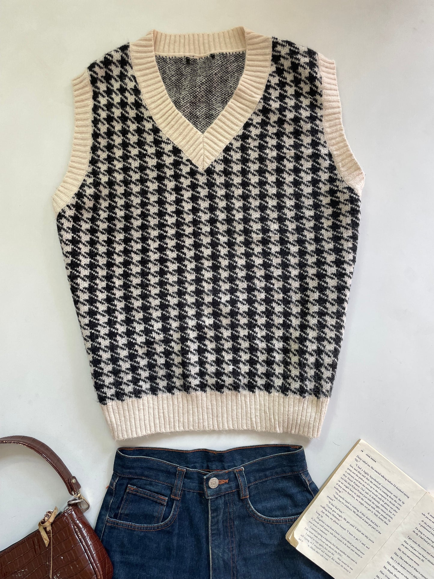 Chunky Sweater Vest-Bust 44