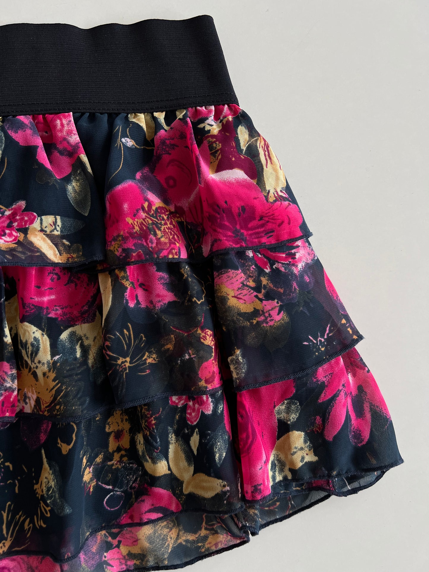 Ruffle Skirt-Waist 28 to 30