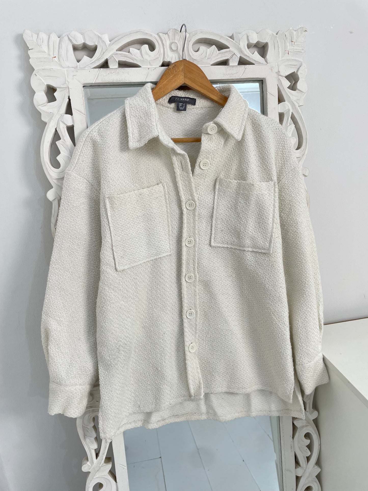 Primark Super Thick Shacket-Chest 42