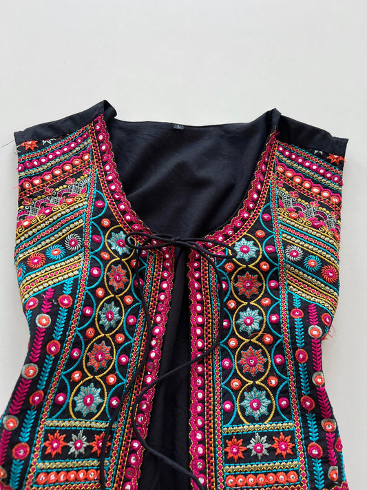 Embroidered Vest-Bust 38