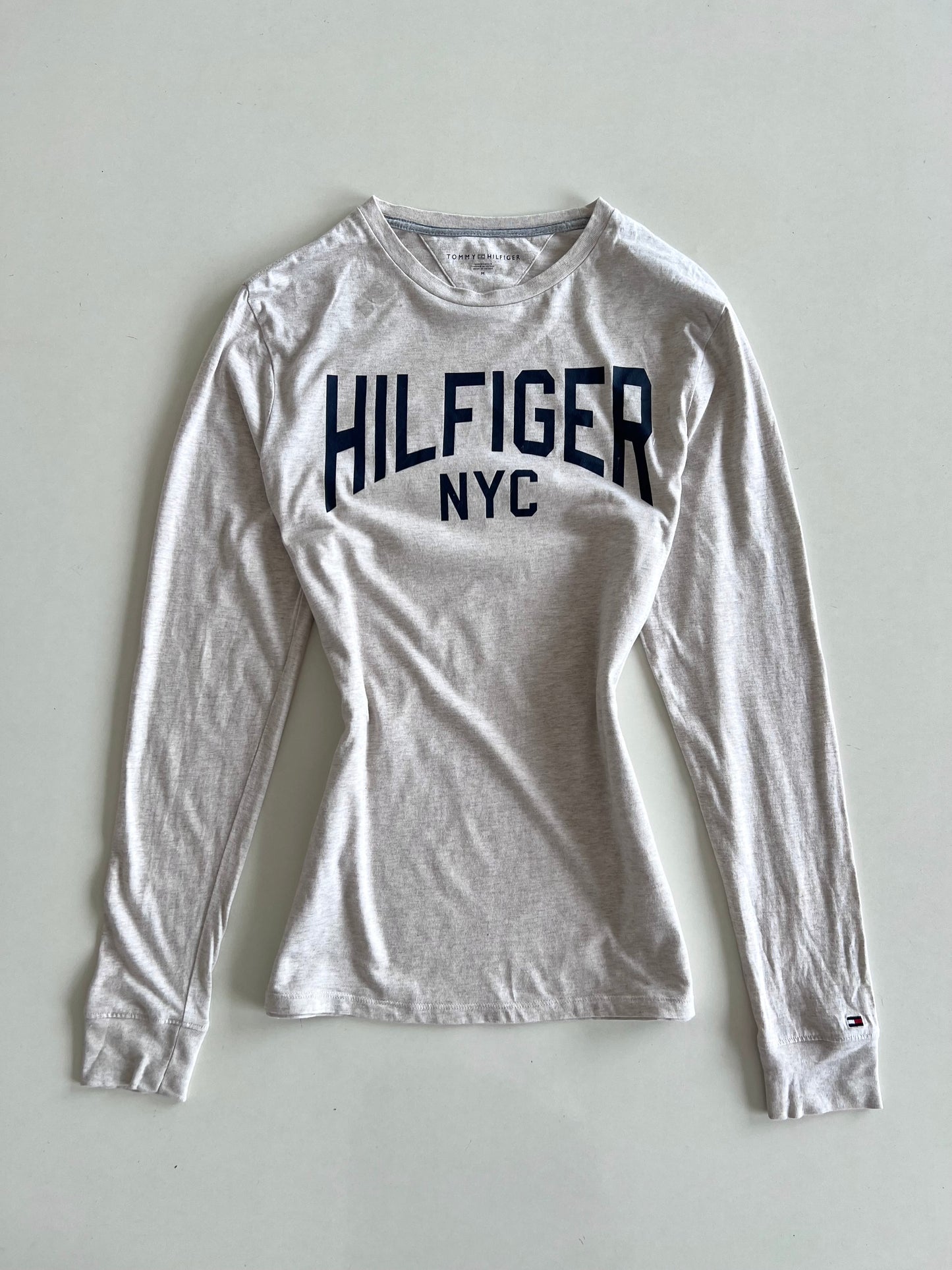 Tommy Hilfiger 100%Cotton Vintage Tshirt-Bust 40