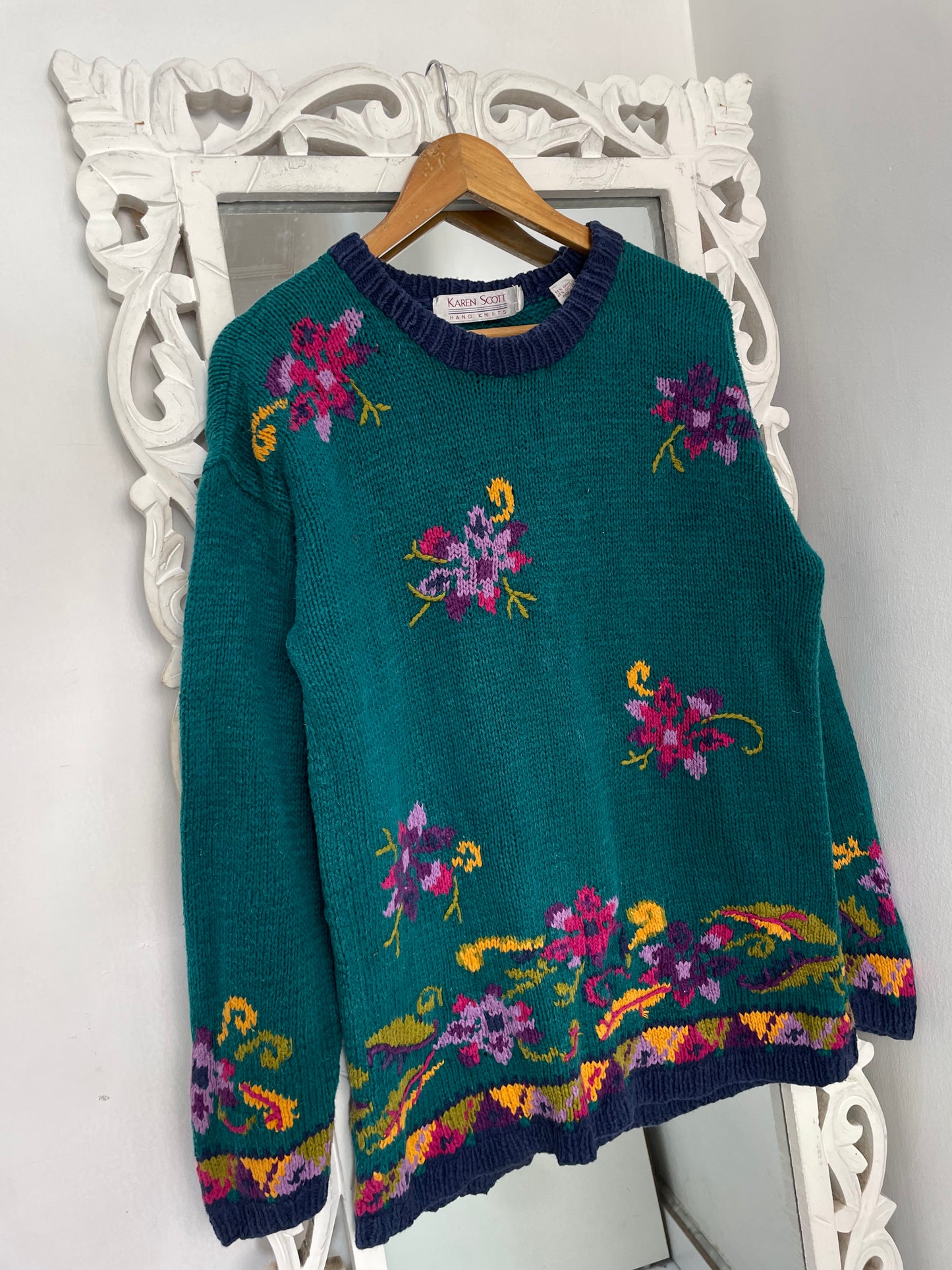 Karen Scott Embroidered Vintage Sweater-Bust 42