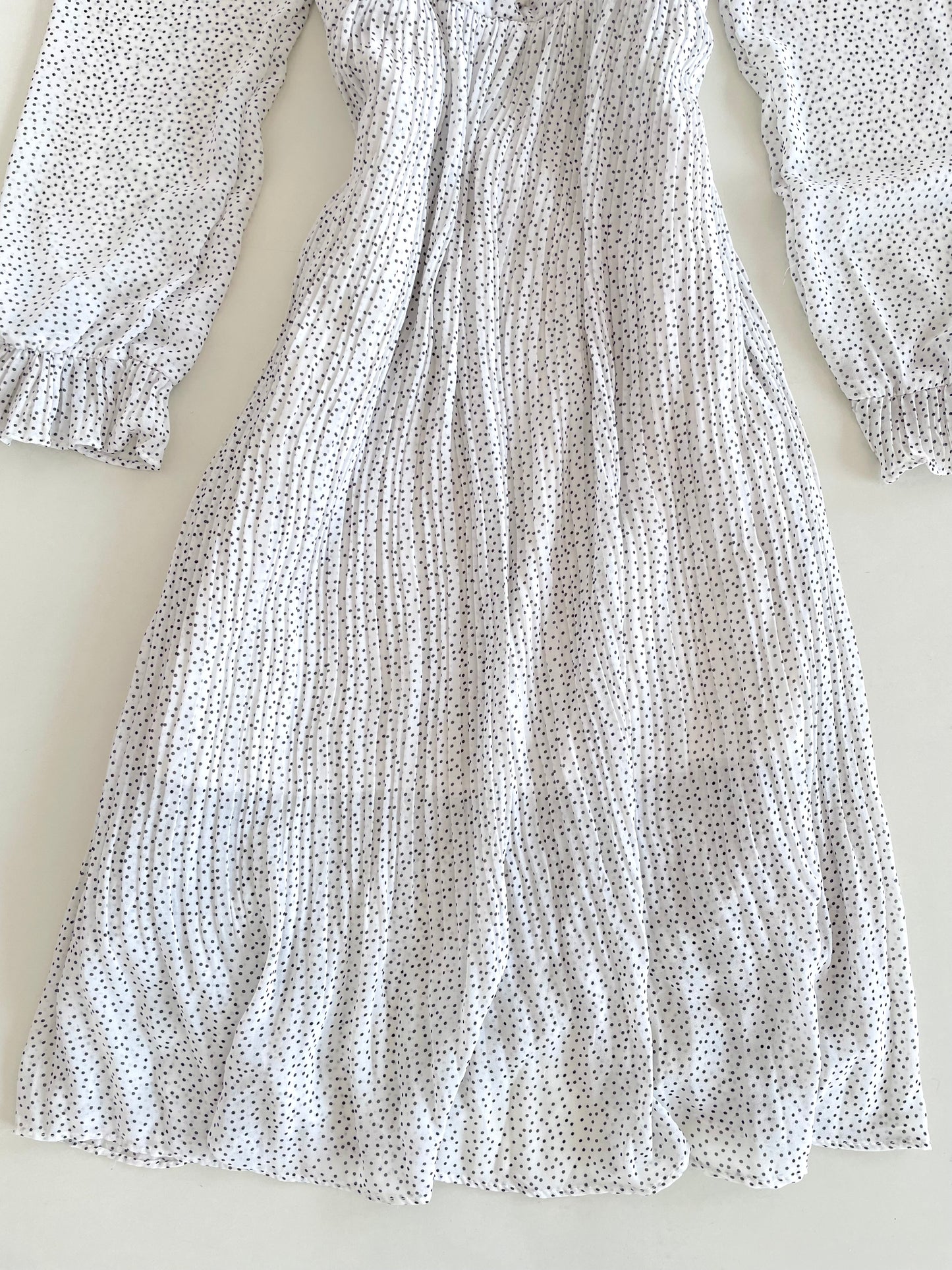 Yishangmei Ruffle Dress-Bust 34
