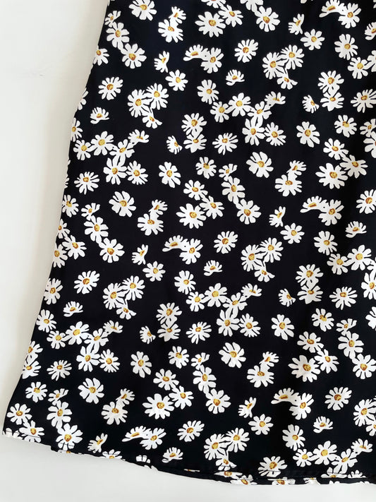 Daisy & Co Prairie Skirt-Waist 32