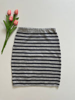 Load image into Gallery viewer, STRIPED BODYCON SKIRT - WAIST 26 to 30
