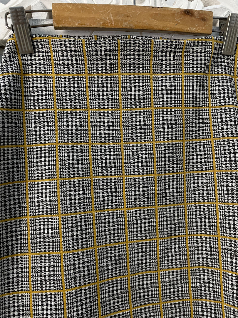 George Tweed Skirt-Waist 32 to 34