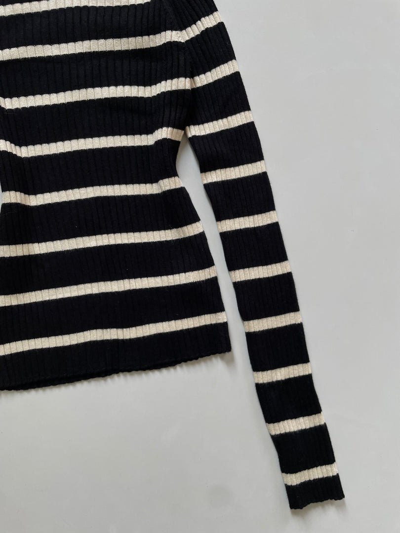 Stradivarius Pre Winter Top-Bust 28 to 32