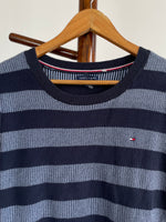 Load image into Gallery viewer, Tommy Hilfiger Vintage Top-Bust 36 to 38