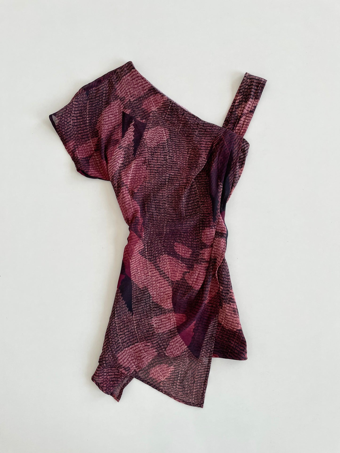 Le Chateau Vintage Asymmetric Top-Bust 32 to 36