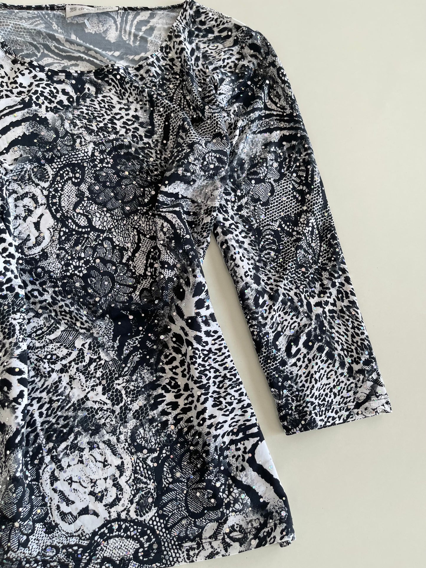 Dressbarn Top-Bust 46 to 48