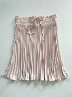 Load image into Gallery viewer, H&amp;m Pleated Skirt-Waist 28 to 30