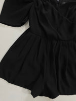 Load image into Gallery viewer, Sara mone Romper-Bust 28