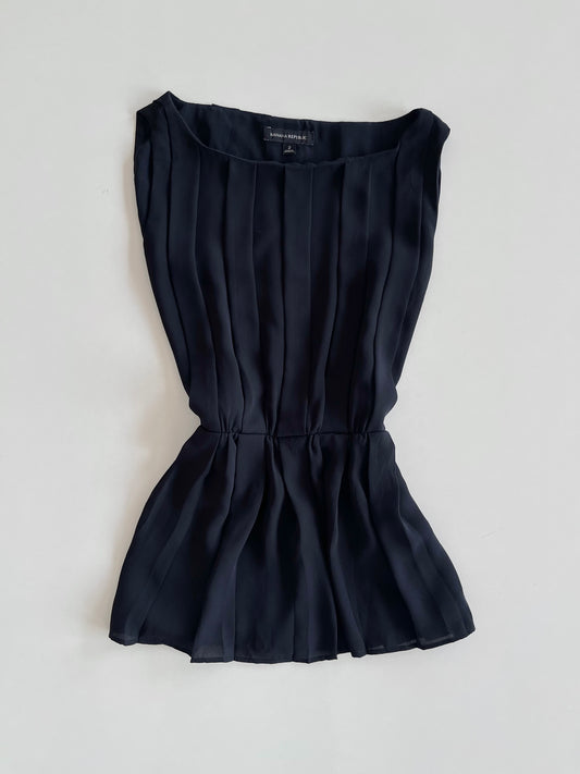 Banana Republic Top-Bust 34