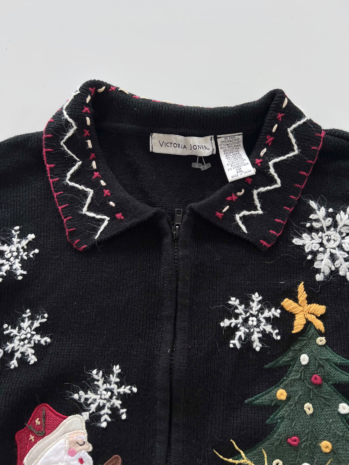 Victoria Jones Embroidered Christmas Zipper Sweater-Bust 52
