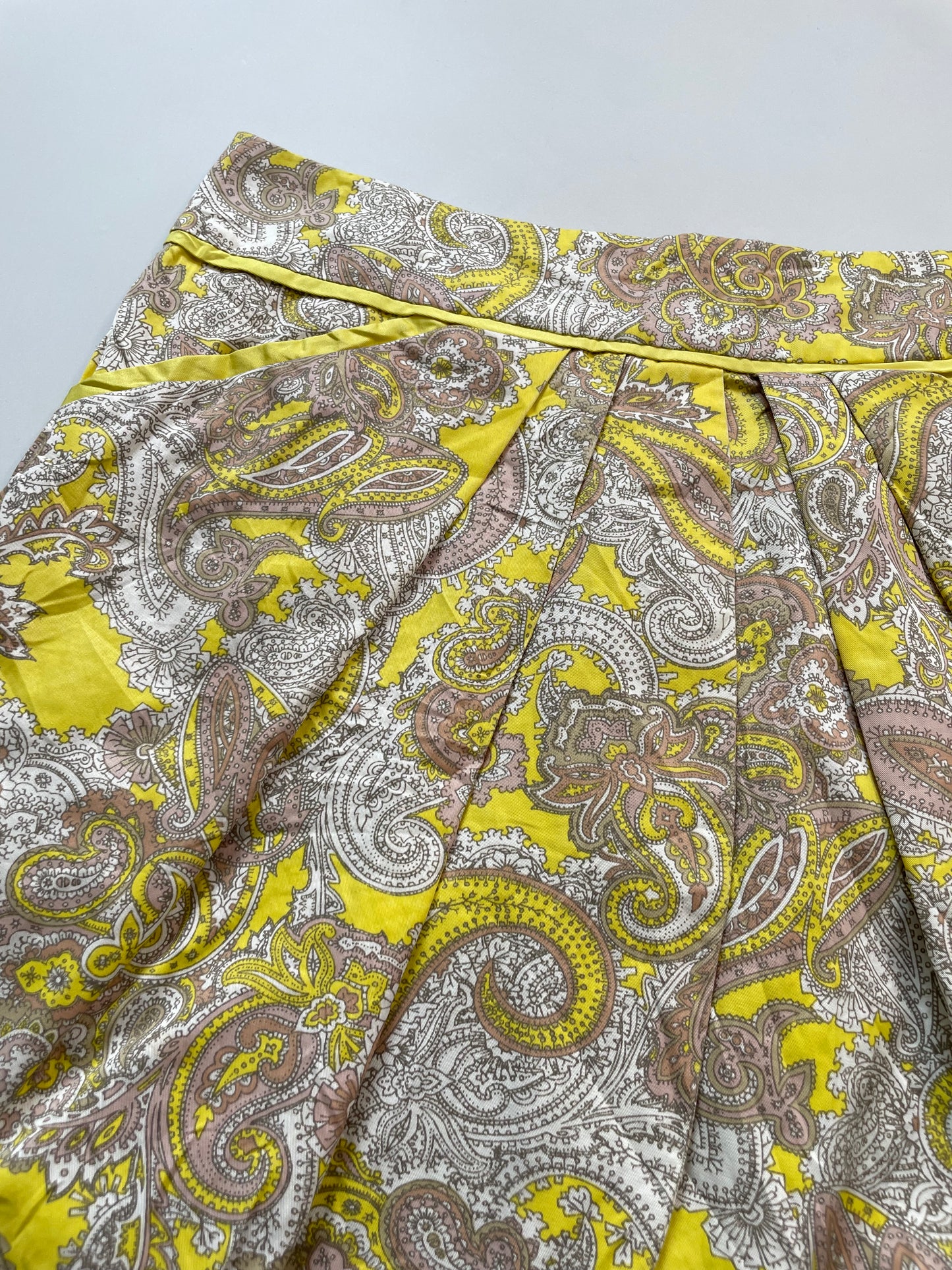 With Love Skirt-Waist 28