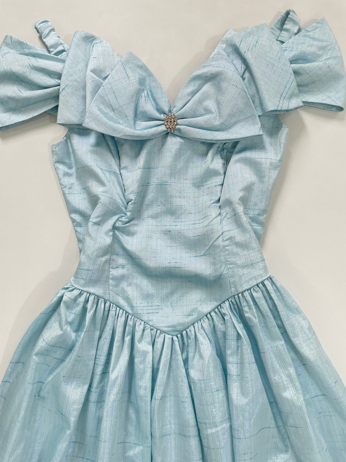 Dress-Bust 34