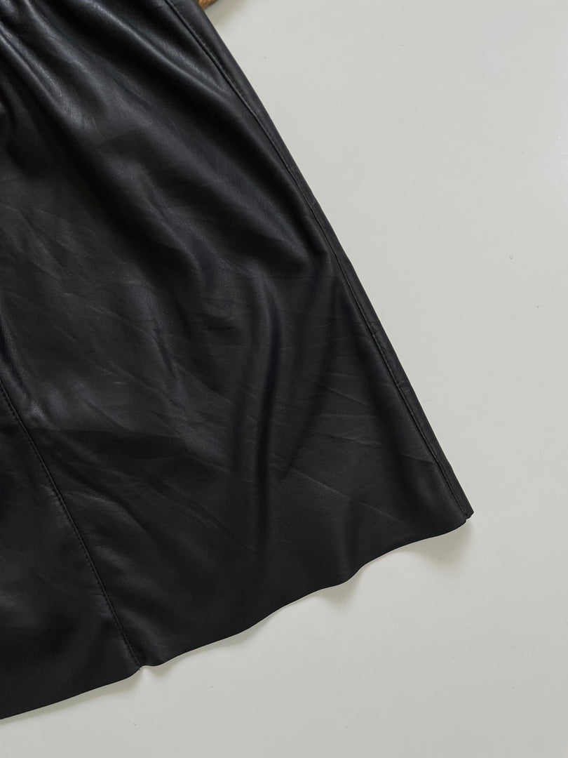 VERO MODA LEATHER SKIRT WAIST-26 to 30