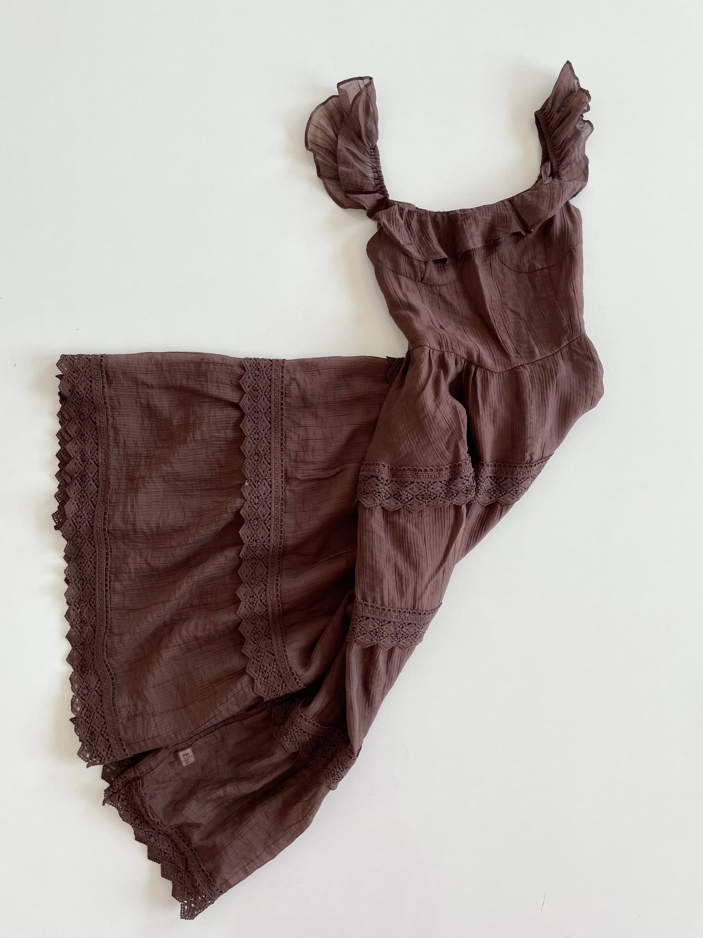 Vintage Ruffle & Lace Dress-Bust 34 to 36