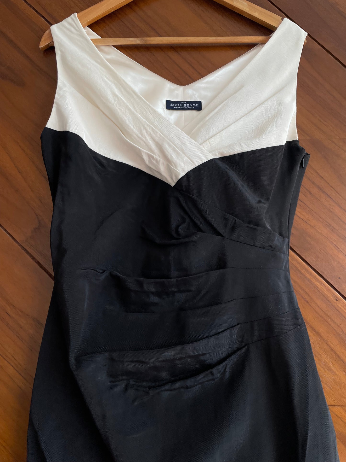 Sixth Sense Dress-Bust 38
