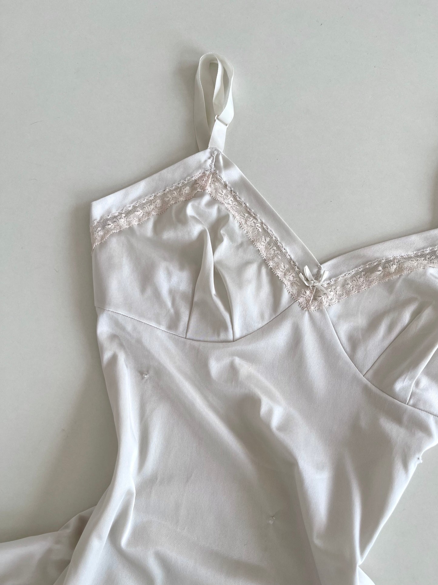 Lacy Loungewear-Bust 32