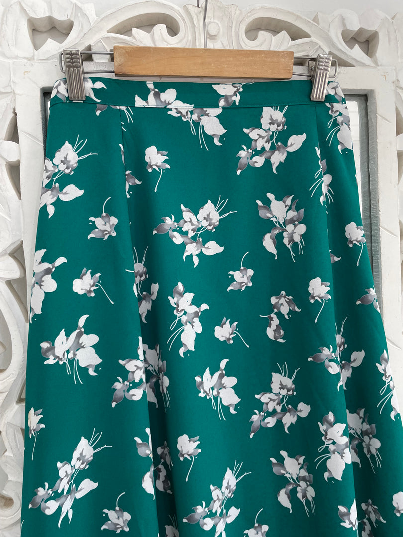 Leslie Fay Skirt-Waist 36