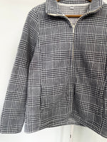 Load image into Gallery viewer, Uniqlo Fleece Jacket-Bust 36

