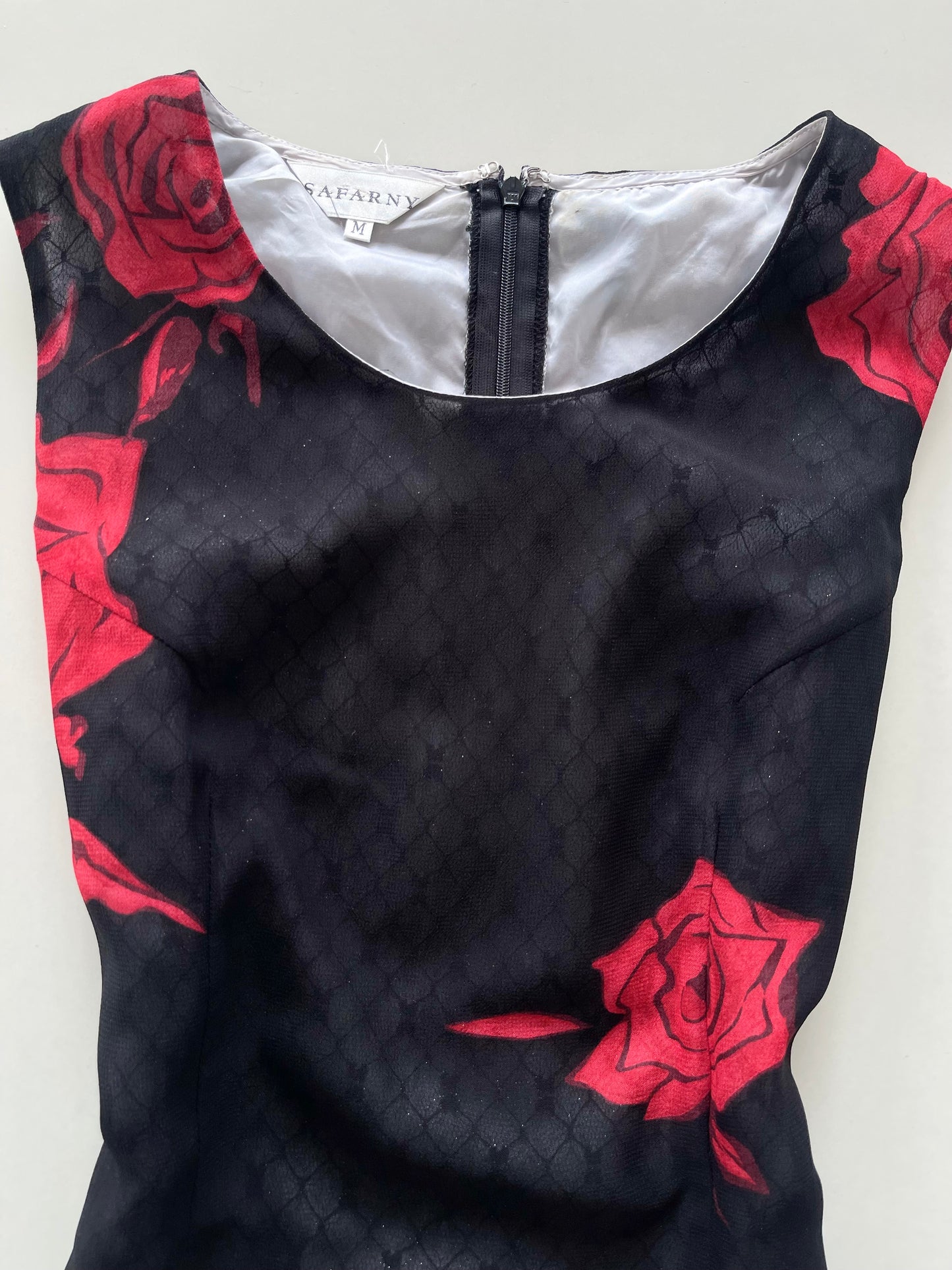 Safarny Rose Dress-Bust 36