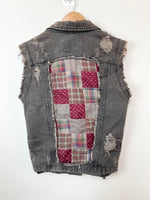 Load image into Gallery viewer, Vintage Denim Vest-Bust 36