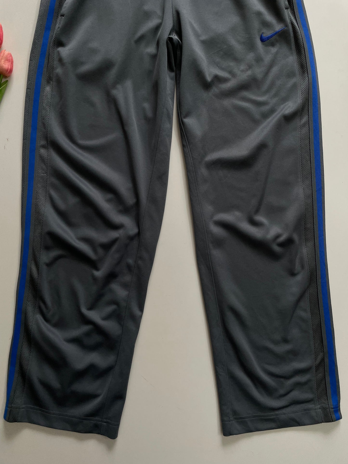 NIKE GREY & BLUE SWEATPANTS - WAIST 34 TO 38