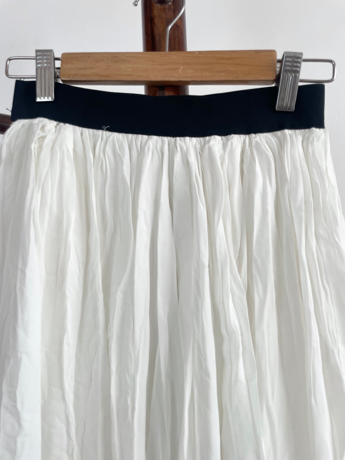 Korean White Skirt-Waist 24 to 28