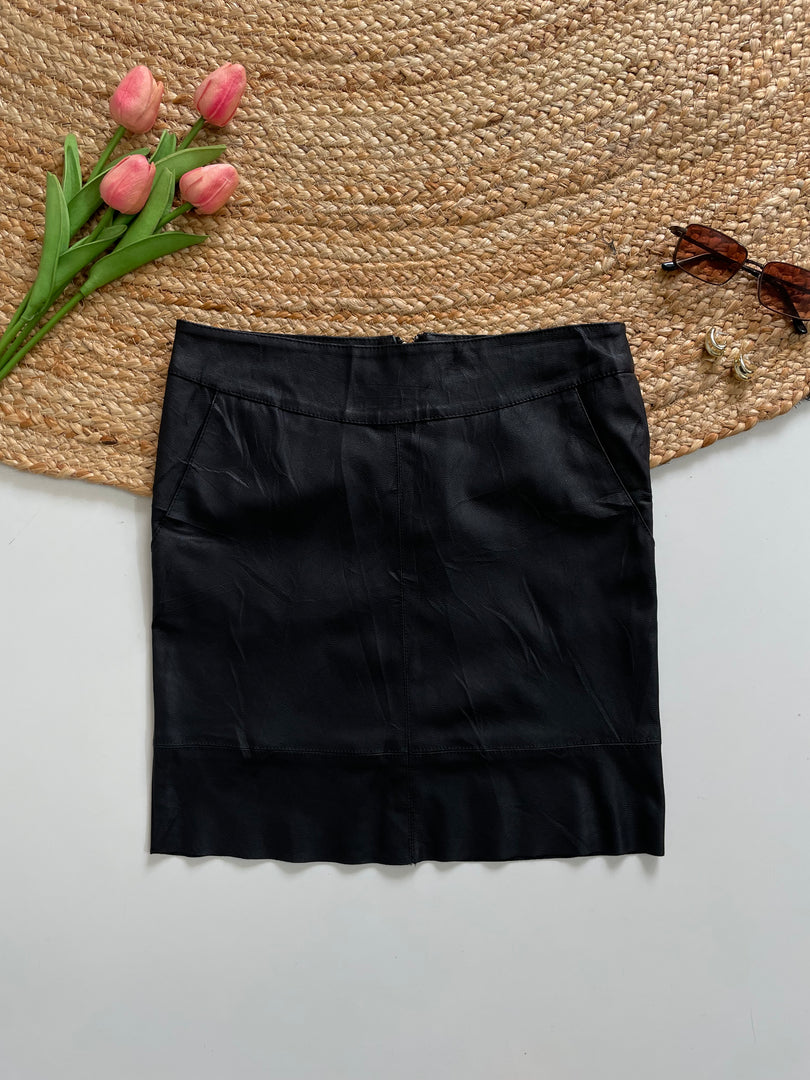 ONLY LEATHER SKIRT WAIST-28