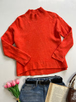 Load image into Gallery viewer, UNIQLO Soft Sweater-Bust 40 to 44
